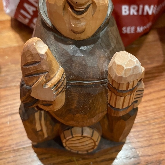 Carved Wood Monk With Ale And Bread & Sitting On A Keg - Picture 3 of 9